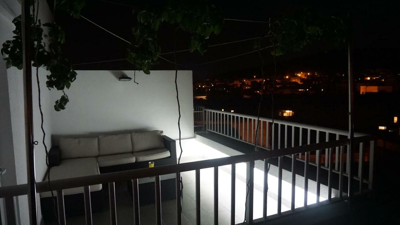Stay In Split Exterior photo